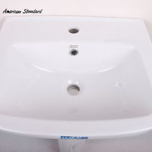 美标卫浴新品上市 CP 0560 洗脸盆立柱盆与普通马桶，演绎现代卫浴美学